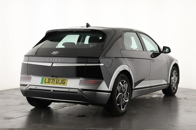 Used Hyundai Ioniq 5 Premium 125 kW (170 HP) 2021 Black SUV