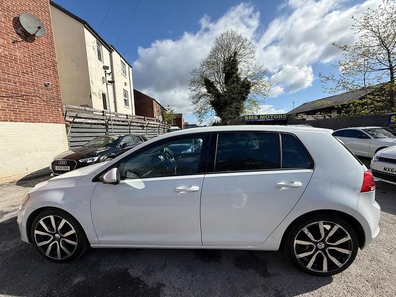 Second-hand VW Golf VII GT 150 CP (110 kW) 2014 Alb Hatchback