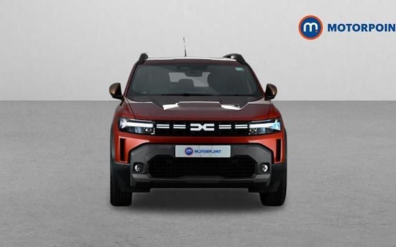 Used Dacia Duster Extreme 141 HP (103 kW) 2025 Brown Hatchback