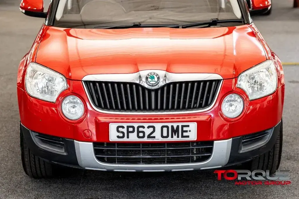 Used Skoda Yeti 110 HP (80 kW) 2012 Red SUV
