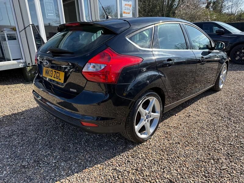 Used Ford Focus Titanium X 125 HP (91 kW) 2013 Black Hatchback