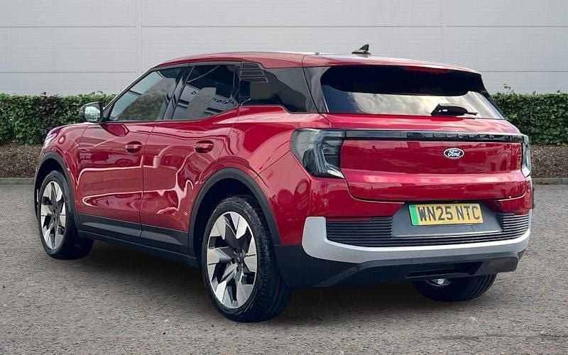 Usado Ford Explorer Premium 250 kW (340 CV) 2025 Rojo SUV
