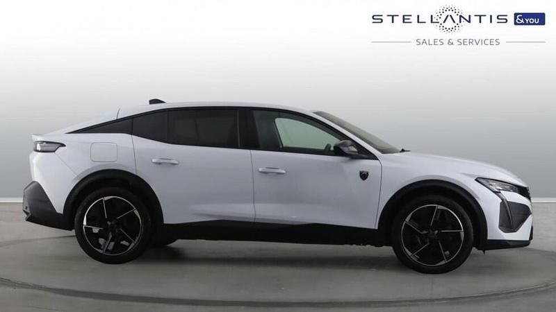 Used Peugeot 408 GT 129 HP (94 kW) 2024 White SUV