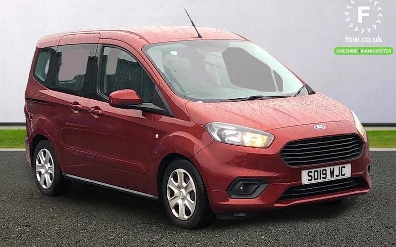 Used 2019 Ford Tourneo Zetec Estate | £10,499 (Super price) - Image 1/3