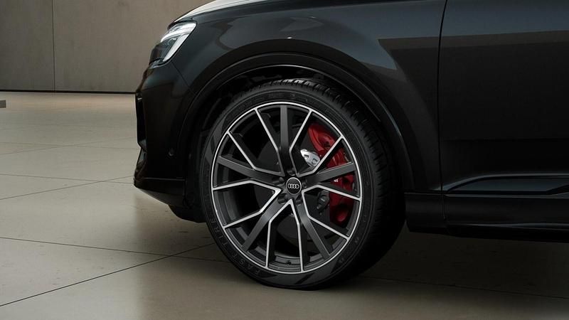 New Audi SQ7 Black Edition 507 HP (372 kW) 2026 Black SUV
