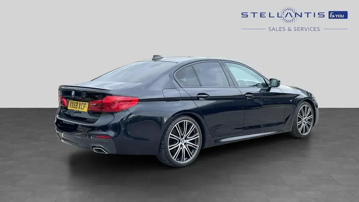 Used BMW 530 M Sport 249 HP (183 kW) 2018 Black Sedan