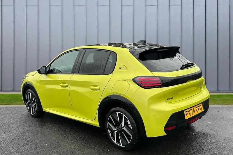 Used Peugeot 208 GT 99 HP (72 kW) 2024 Yellow Hatchback