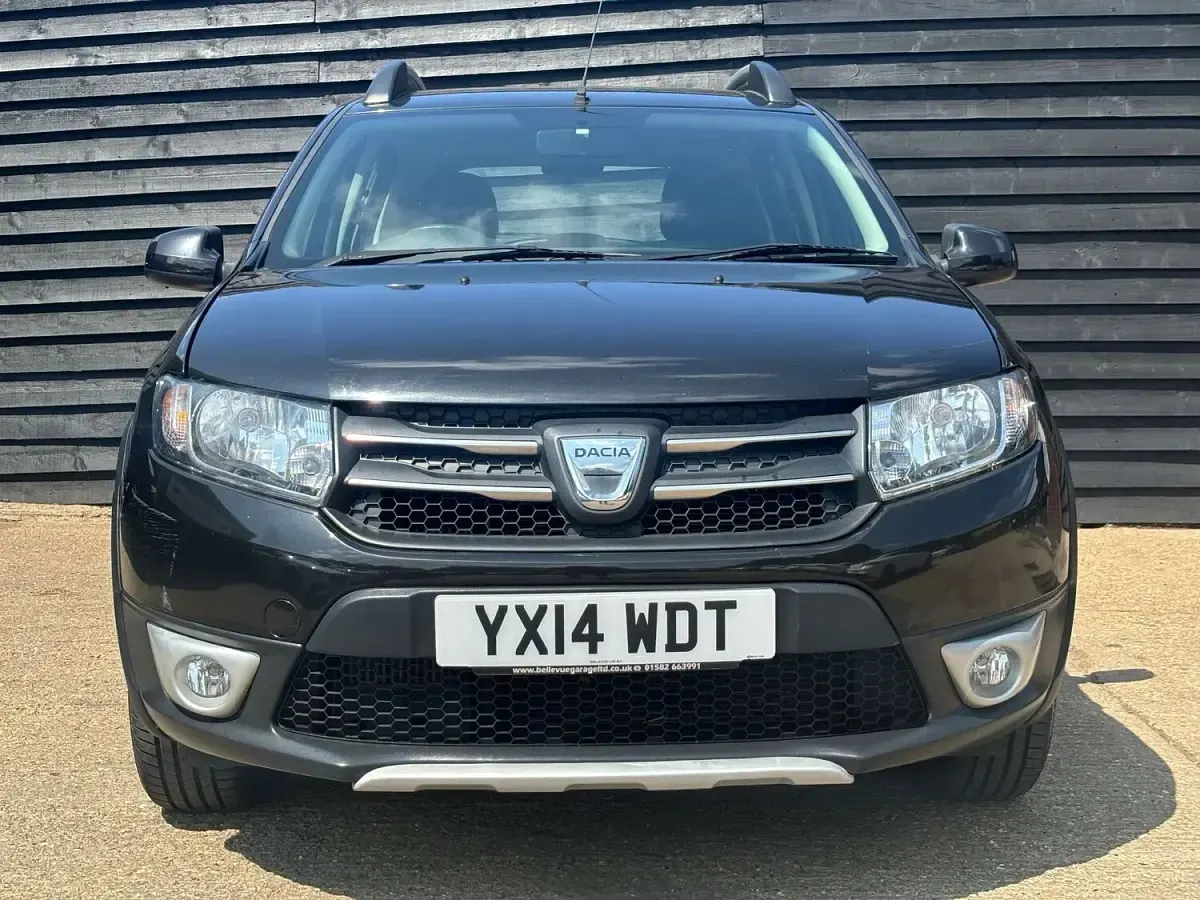 Used Dacia Sandero Lauréate 2014 Black Hatchback