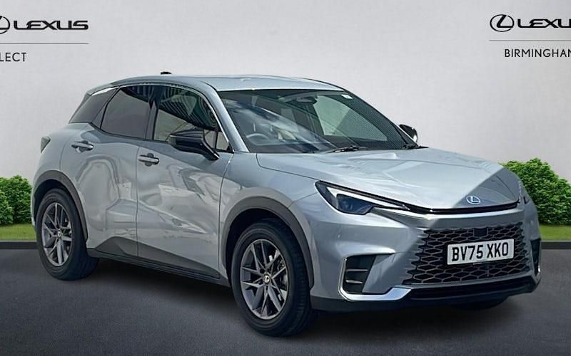 Used Lexus LBX 136 HP (100 kW) 2025 SUV