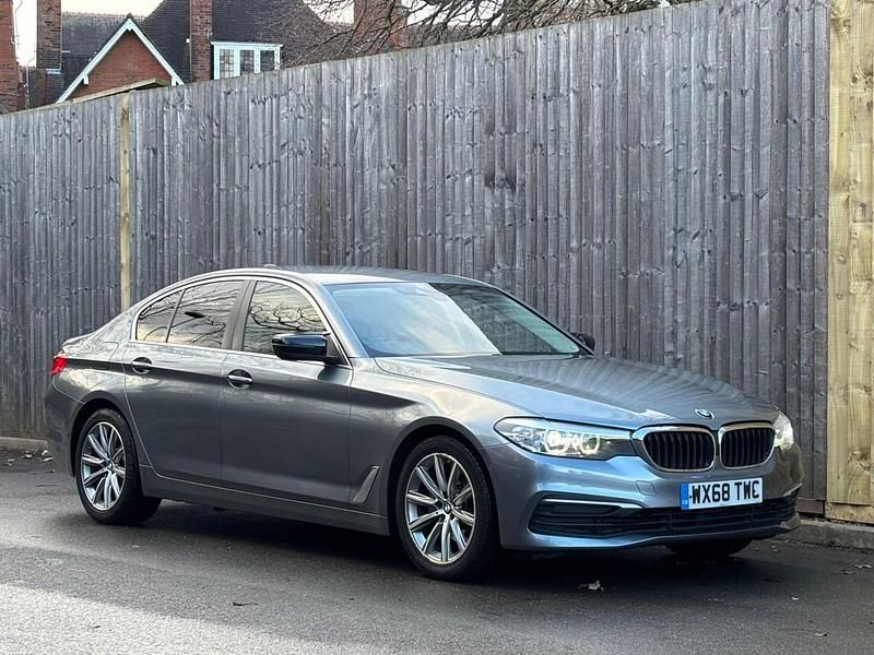 Used BMW 520 Comfort Edition 2018 Blue Sedan
