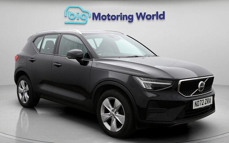 Used 2025 Volvo XC40 Core SUV | £22,500 (Super price) - Image 1/4