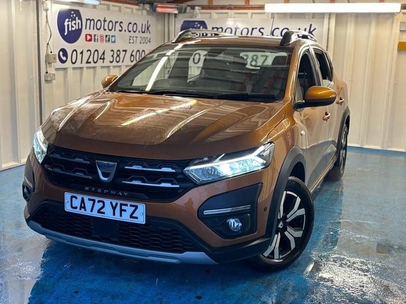 Orange Used 2022 Dacia Sandero Prestige Hatchback | £10,290 (Fair price) - Image 1/3