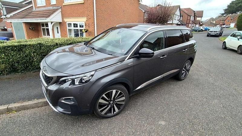 Used Peugeot 5008 Premium 131 HP (96 kW) 2018 Grey SUV