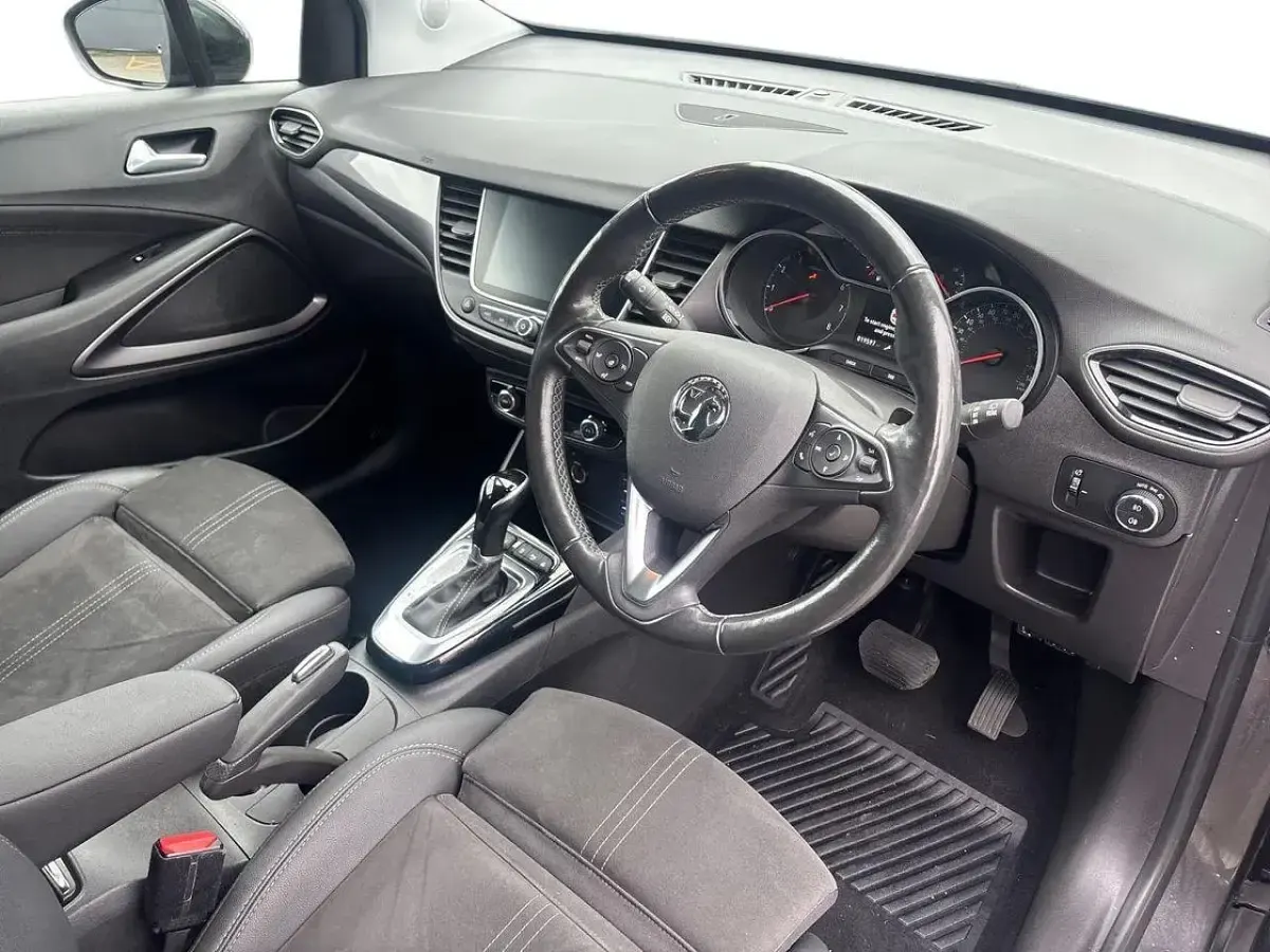 Used Vauxhall Crossland Ultimate 128 HP (94 kW) 2021 Grey SUV