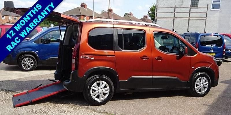 Bronze Used 2021 Peugeot Rifter Access MPV | £14,995 (Fair price) - Image 1/4