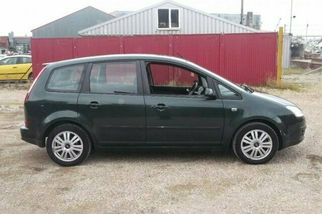 Begagnad Ford C-MAX 123 HK (90 kW) 2005 Minibuss