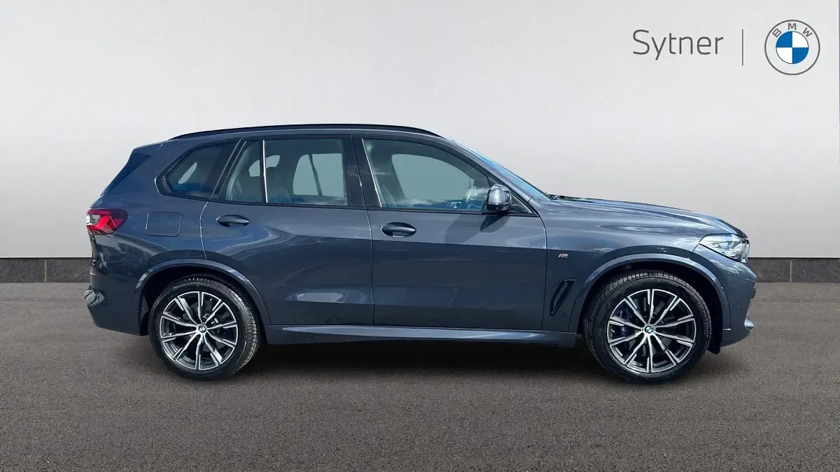 Used BMW X5 M Sport 265 HP (194 kW) 2020 Arctic grey SUV