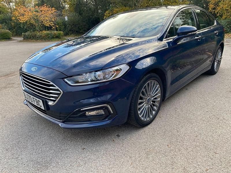 Used Ford Mondeo Titanium 150 HP (110 kW) 2020 Blue Hatchback