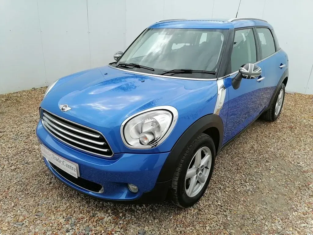 Used Mini ONE 98 HP (72 kW) 2013 Blue Hatchback