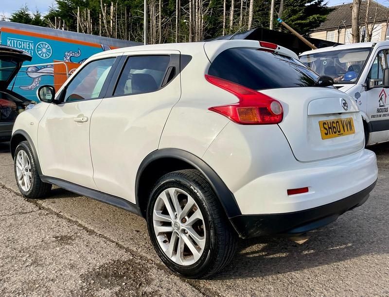 Used Nissan Juke Tekna 109 HP (80 kW) 2010 White SUV