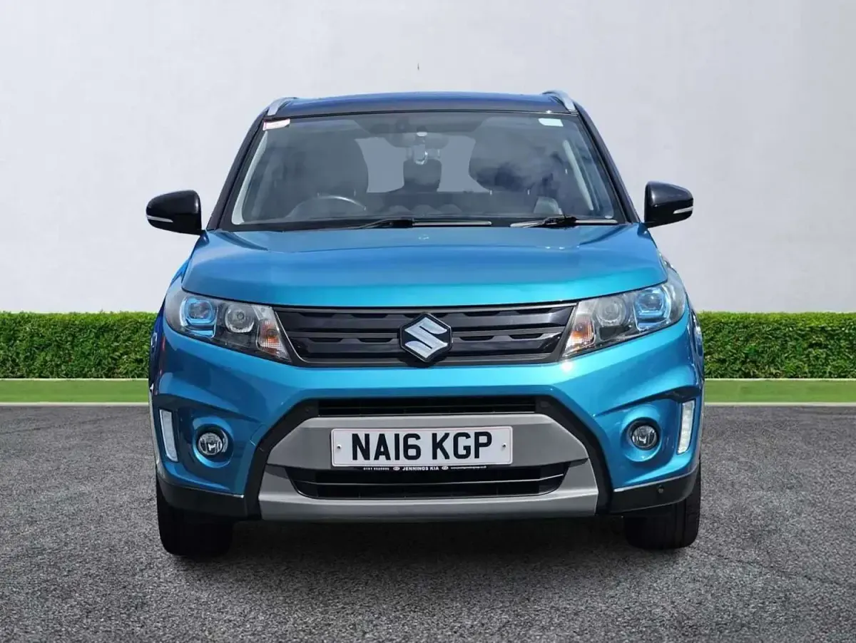 Used Suzuki Vitara SZ5 120 HP (88 kW) 2016 Turquoise/black SUV