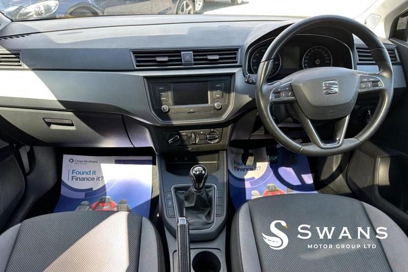 Begagnad Seat Ibiza Design 75 HK (55 kW) 2017 Svart Halvkombi