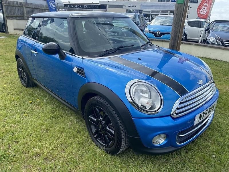 Blue Used 2011 Mini Cooper Hatch Hatchback | £3,695 (A bit pricey) - Image 1/4