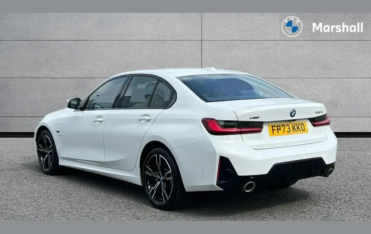 Used BMW 330e M Sport 292 HP (214 kW) 2023 Alpine white Sedan