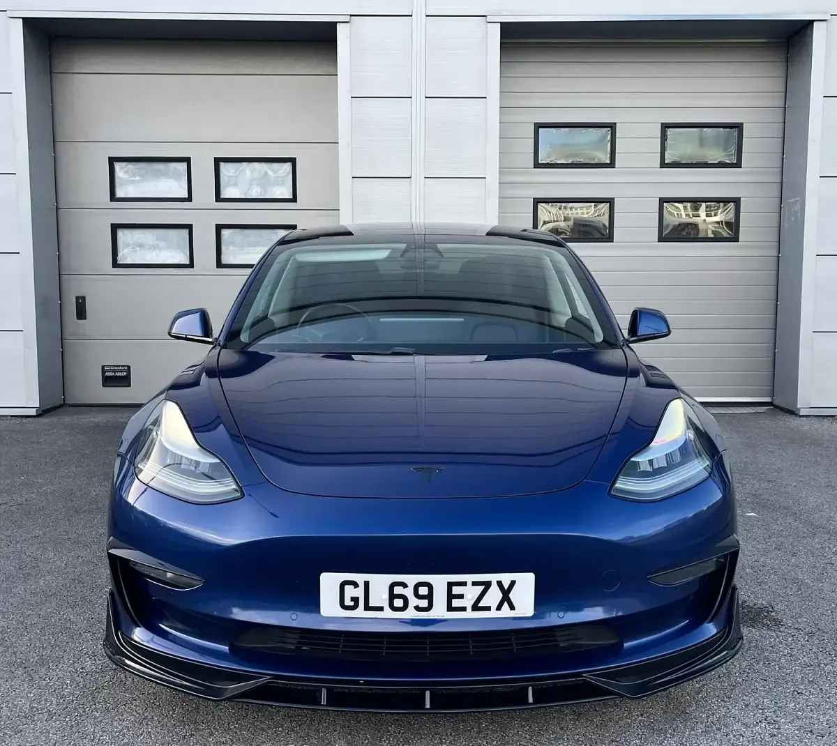 Used Tesla Model 3 Long Range AWD 366 kW (498 HP) 2019 Blue Sedan
