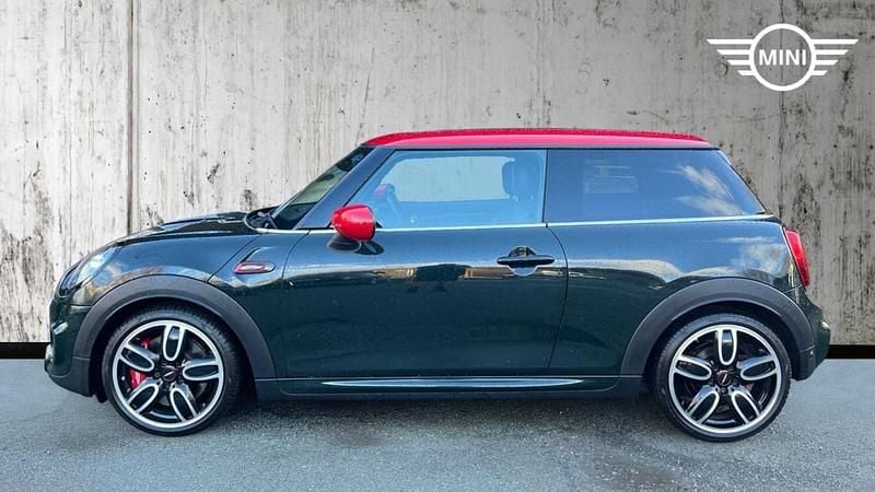 Used Mini John Cooper Works Hatch 228 HP (167 kW) 2020 Green Hatchback