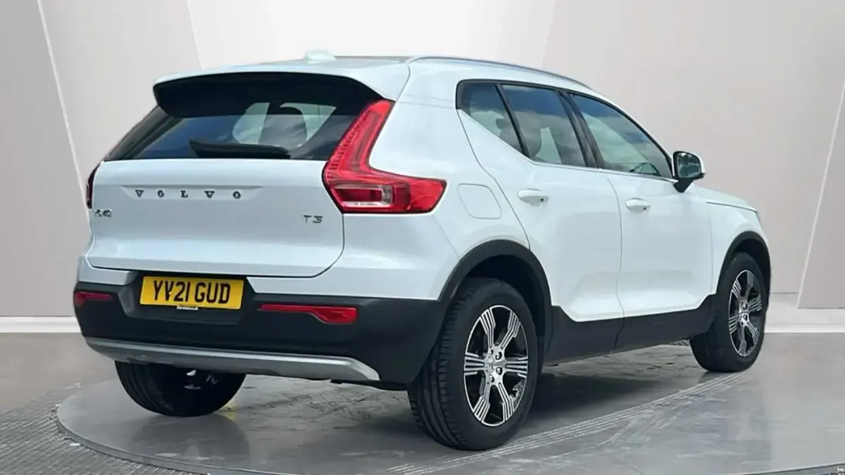 Used Volvo XC40 Inscription 161 HP (118 kW) 2022 SUV