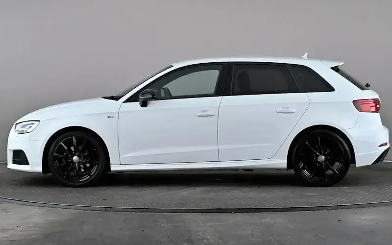 Used Audi A3 Sportback Black Edition 116 HP (85 kW) 2018 Hatchback