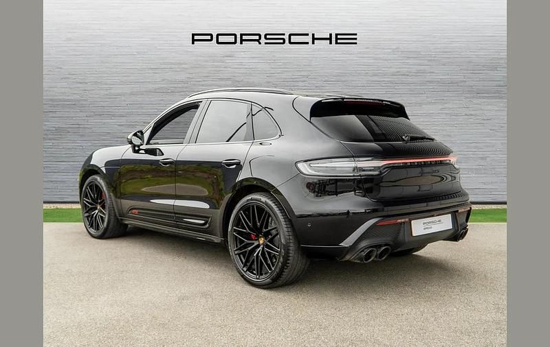 Used Porsche Macan GTS 440 HP (323 kW) 2022 Black SUV