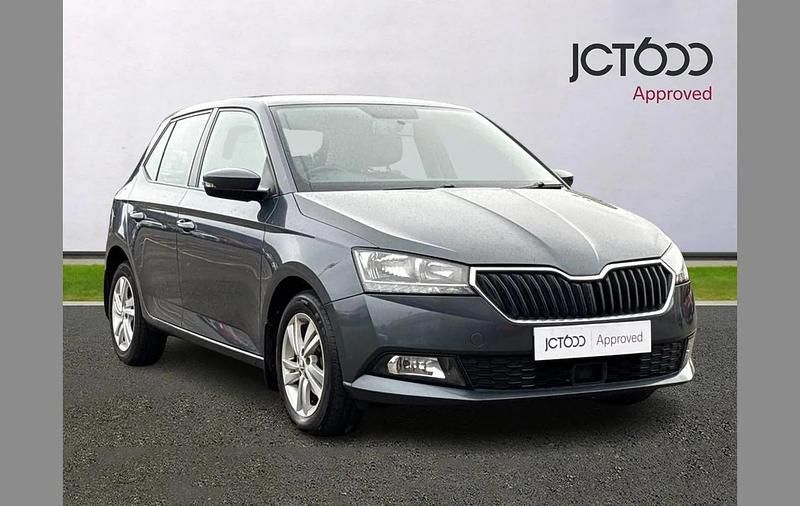 Grey Used 2019 Skoda Fabia SE Hatchback | £7,280 (Fair price) - Image 1/4