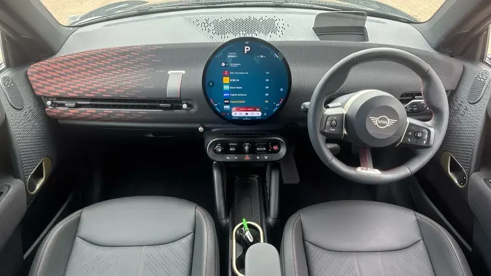 Używany Mini Cooper SE Hatch 158 kW (215 KM) 2024 Czarny Hatchback