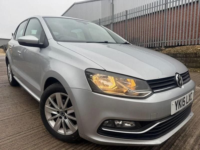 Used VW Polo SE 75 HP (55 kW) 2015 Silver Hatchback