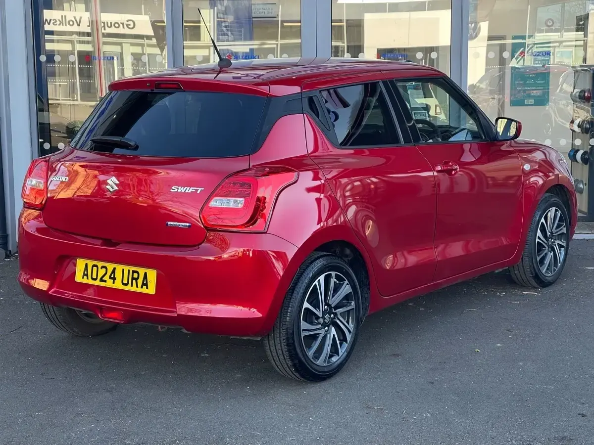 Used Suzuki Swift SZ-L 82 HP (60 kW) 2024 Red Hatchback