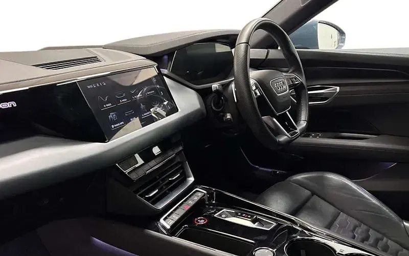 Used Audi e-tron GT quattro 389 kW (530 HP) 2024 Sedan