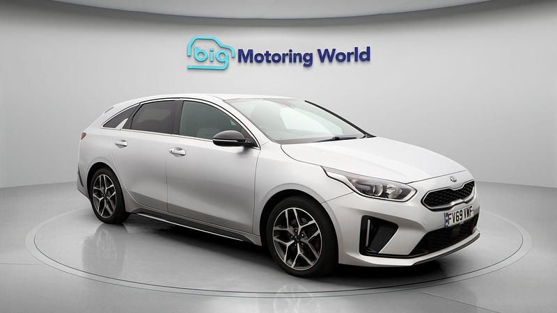 Used 2019 Kia ProCeed 2 Hatchback | £13,000 (Fair price) - Image 1/4