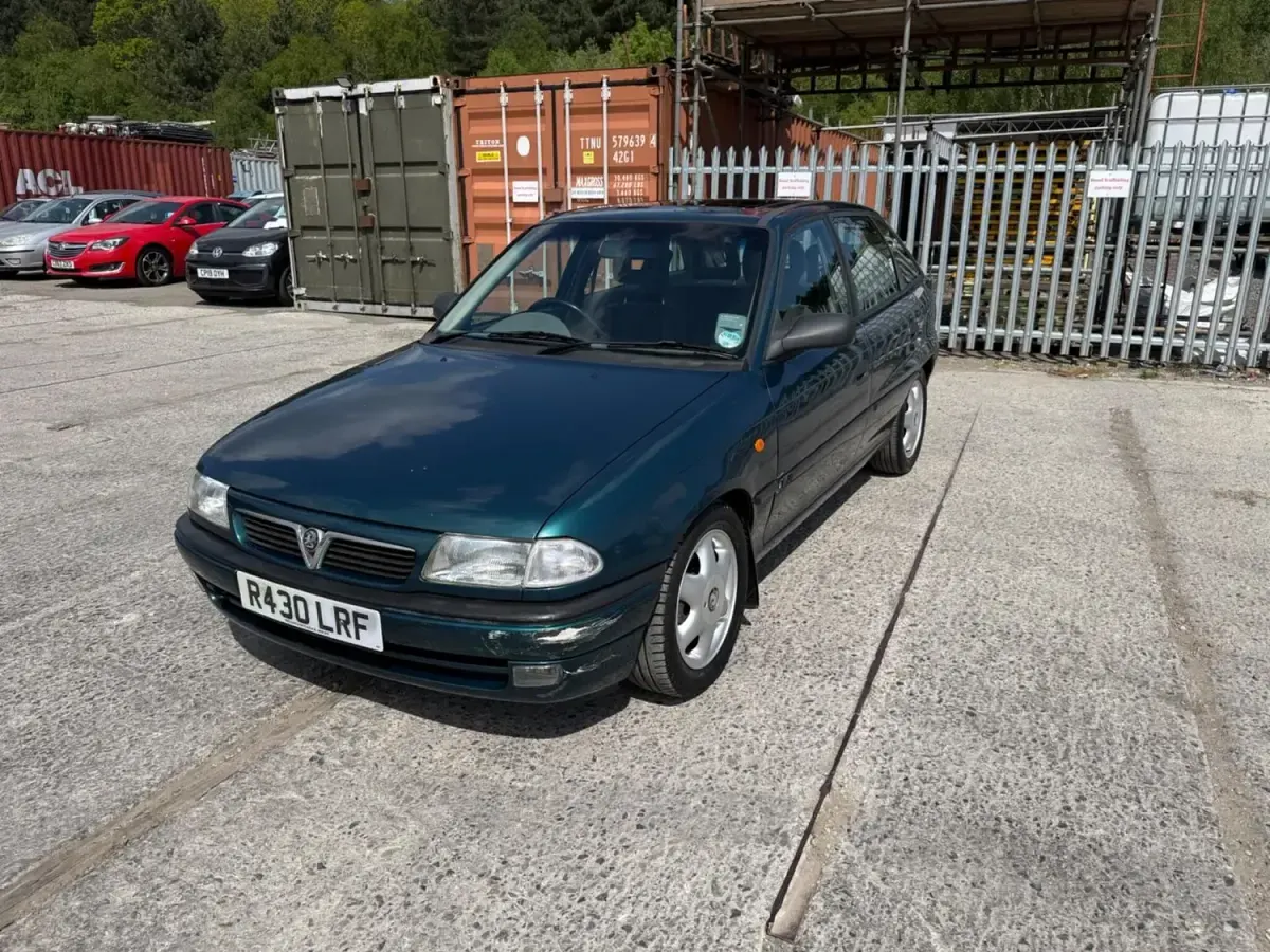 Second-hand Vauxhall Astra 1997 Verde Hatchback