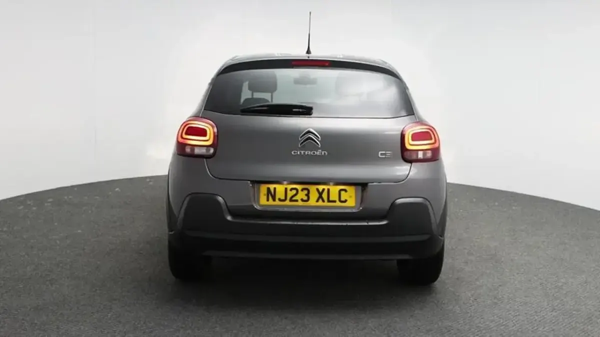 Used Citroën C3 PureTech 82 HP (60 kW) 2023 Grey Hatchback