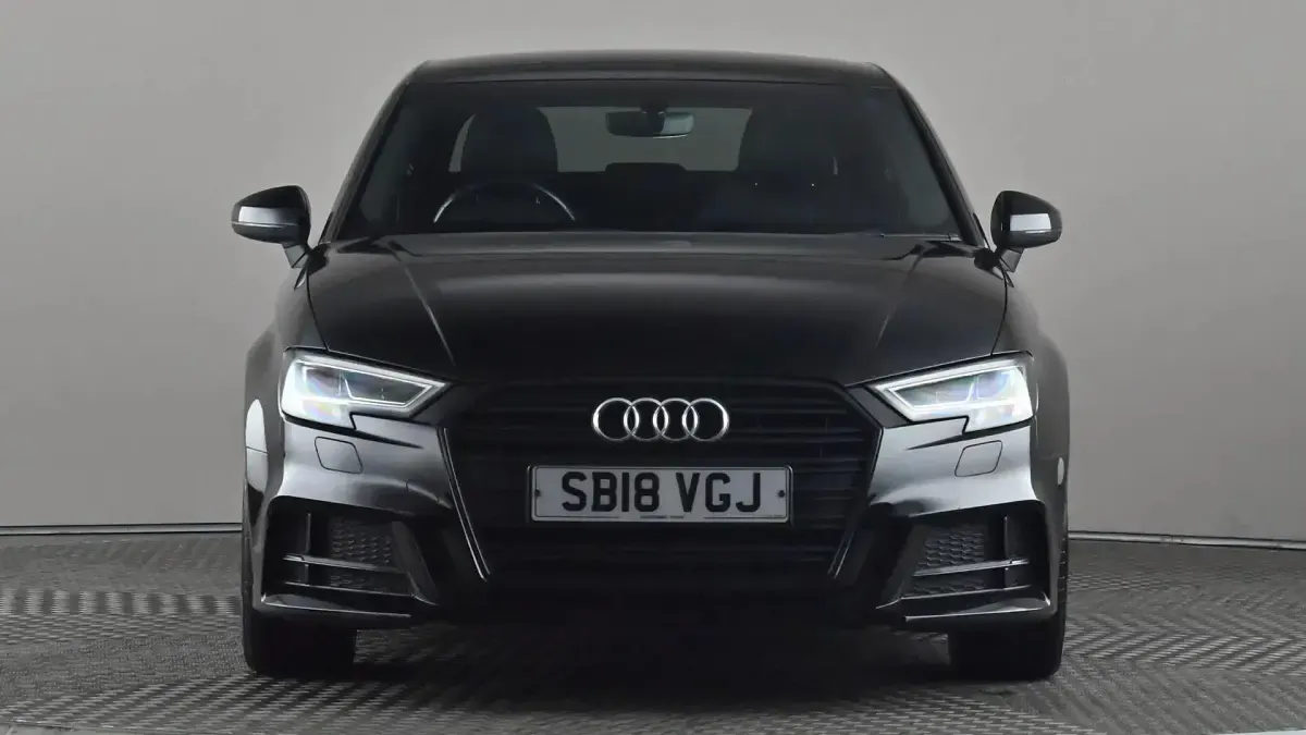 Używany Audi A3 Black Edition 150 KM (110 kW) 2018 Czarny Sedan/Limuzyna