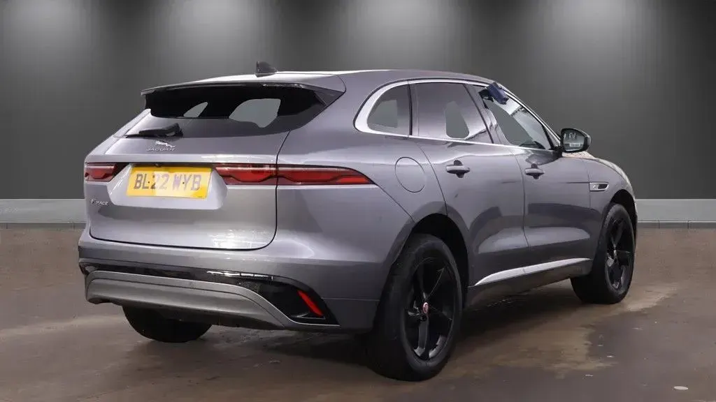 Used Jaguar F-Pace R-Dynamic 204 HP (150 kW) 2022 Grey SUV