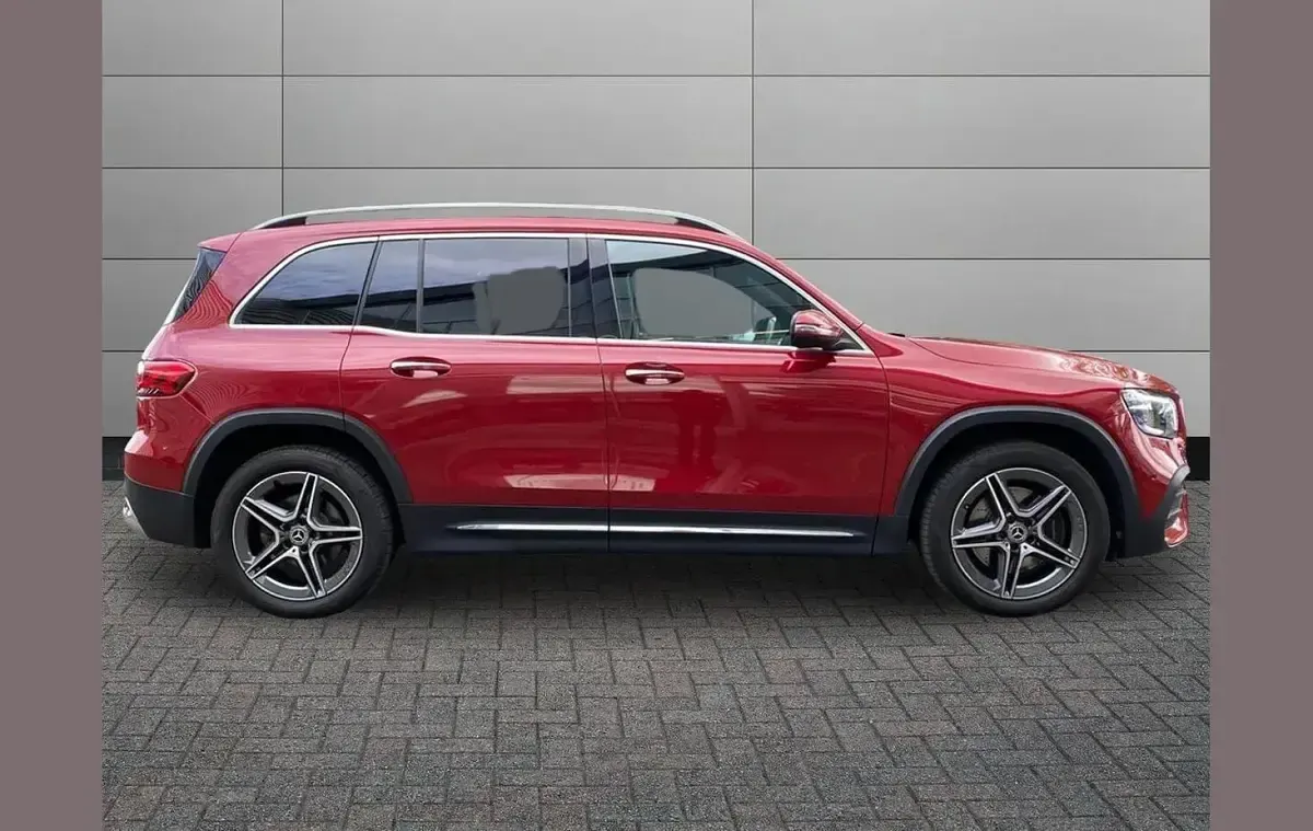 Used Mercedes GLB220 AMG Line Premium 190 HP (139 kW) 2022 Red SUV