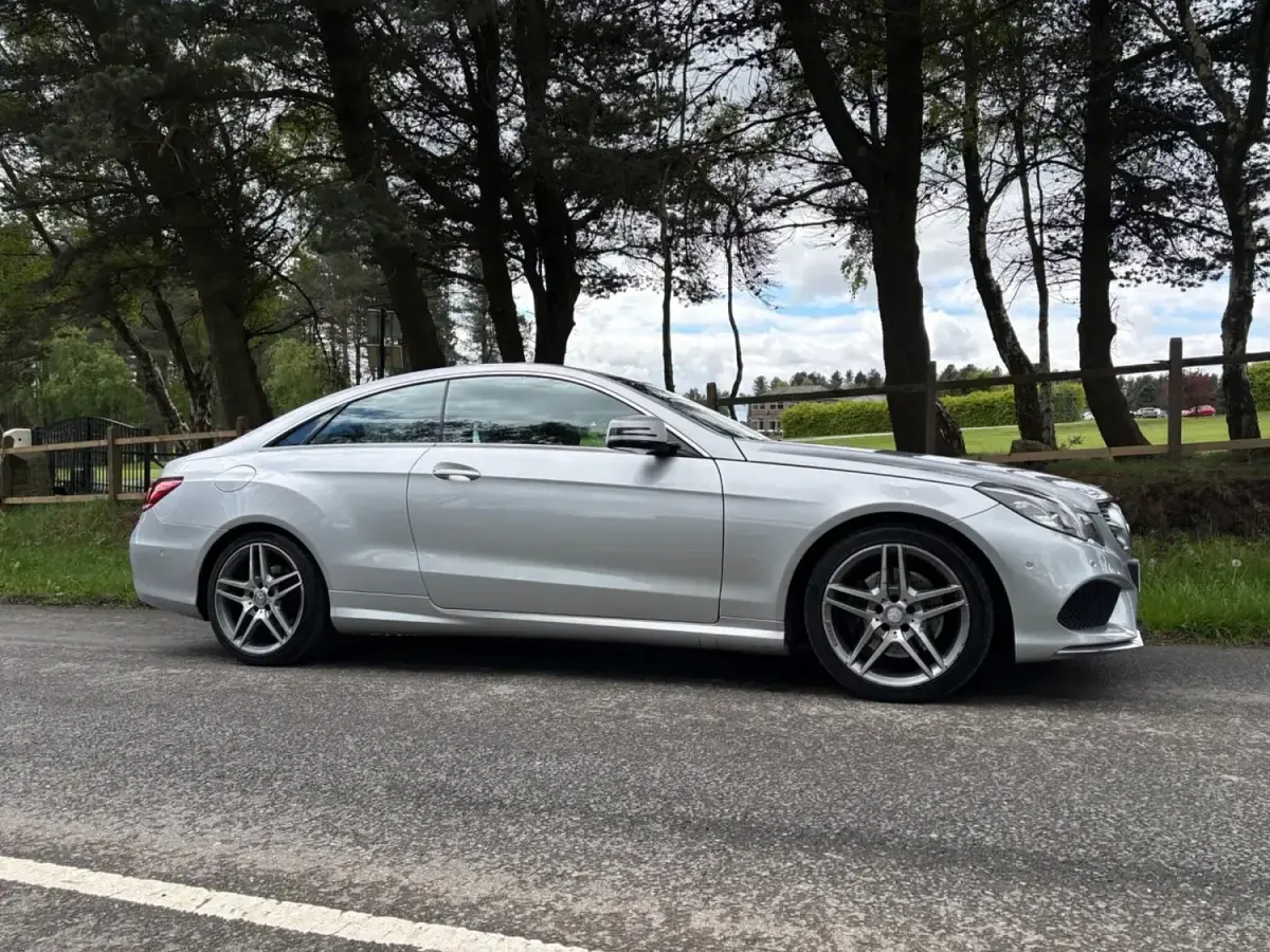 Usado Mercedes E220 AMG 2014 Prateado Coupé
