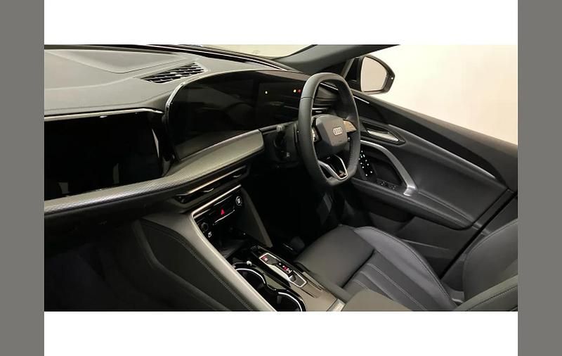 Ny Audi Q5 S-Line 200 HK (147 kW) 2025 Other SUV