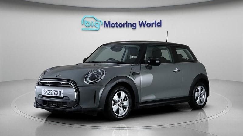 Used Mini Cooper Classic 136 HP (100 kW) 2022 Grey Hatchback