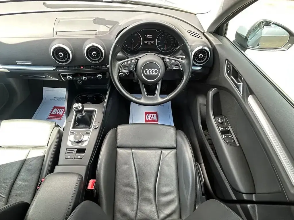 Used Audi A3 Sportback Sport 150 HP (110 kW) 2019 Silver Hatchback