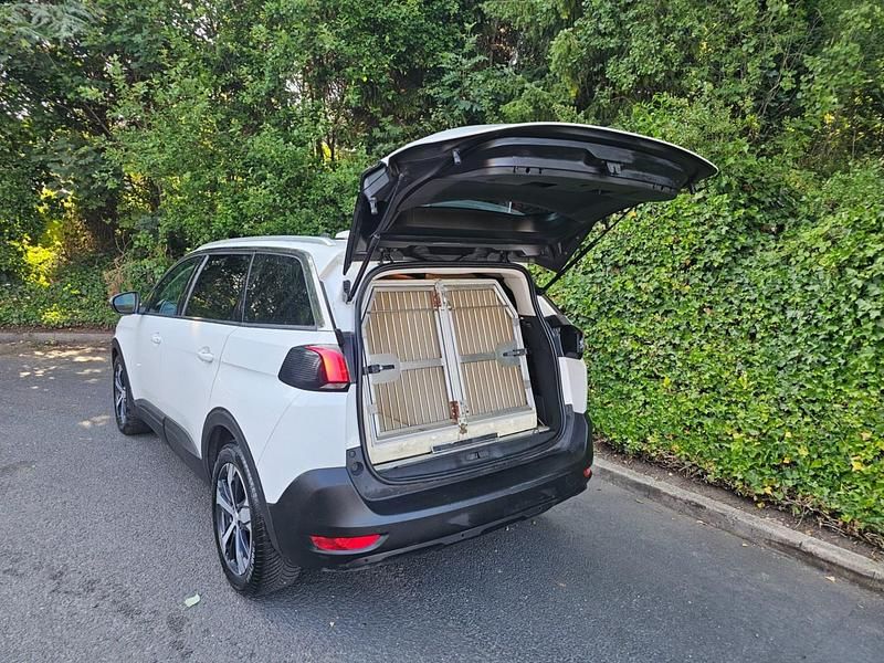 White Used 2019 Peugeot 5008 Active MPV | £9,995 (A bit pricey) - Image 1/4