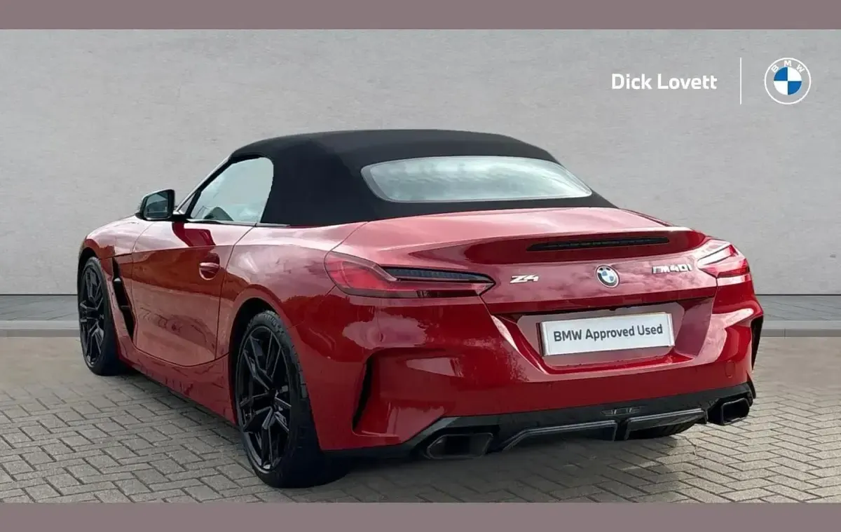 Used BMW Z4 M Sport 335 HP (246 kW) 2022 Red Cabriolet